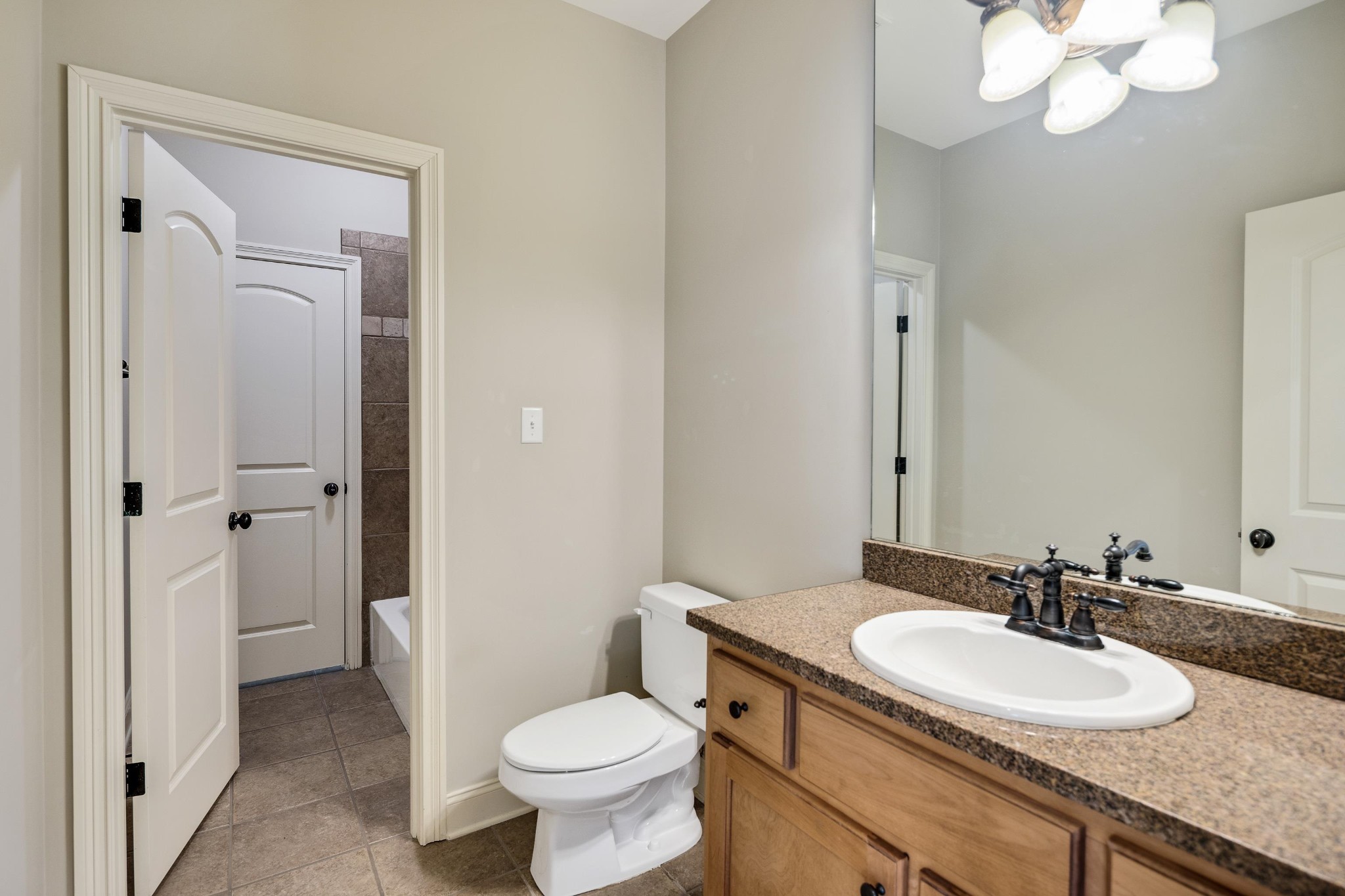 2021 Flowers Oak Cove Germantown TN 38138