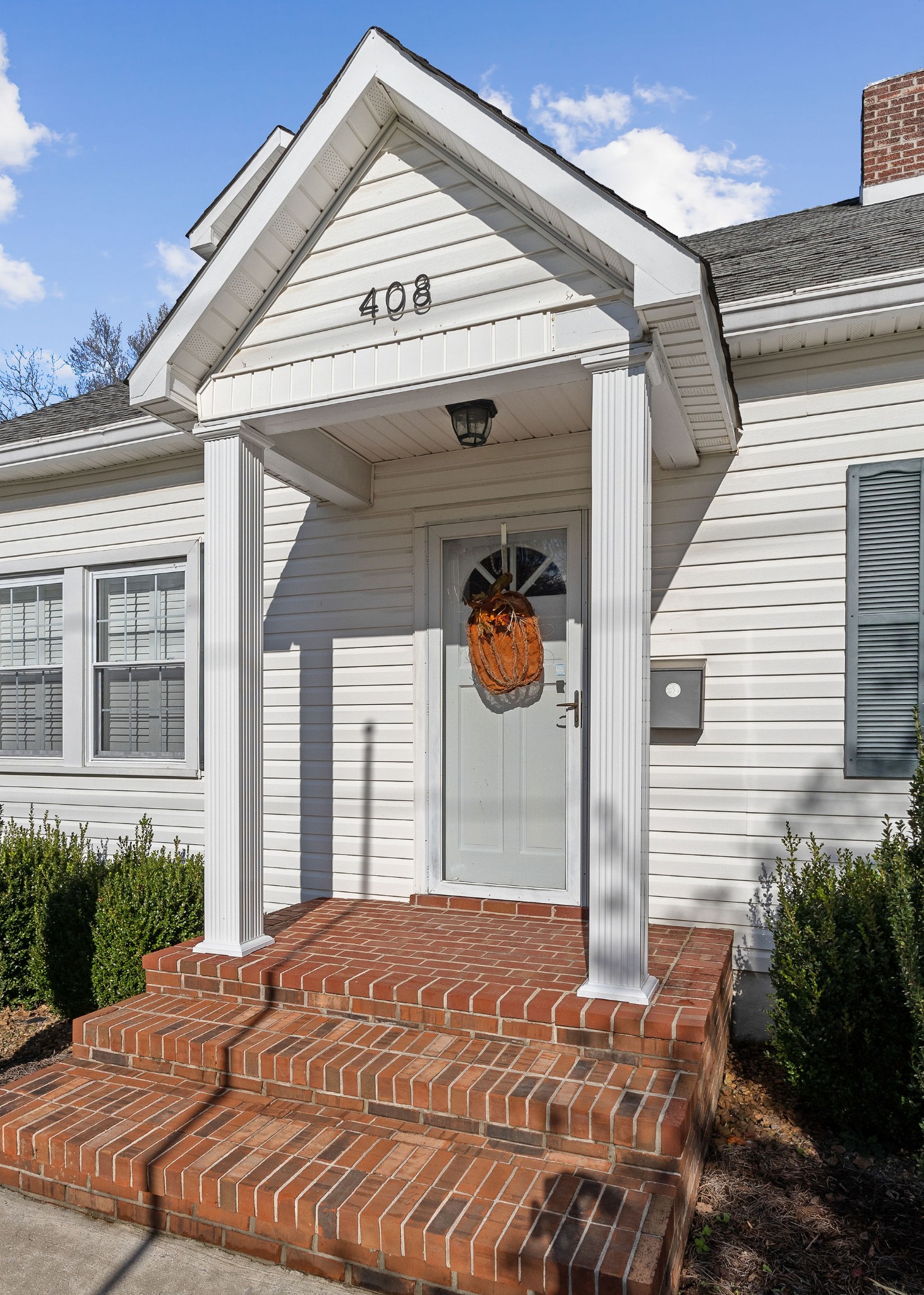 408 W Main Street Smithville TN 37166