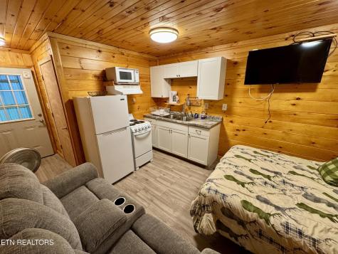 983 River Hill Road Sparta TN 38583