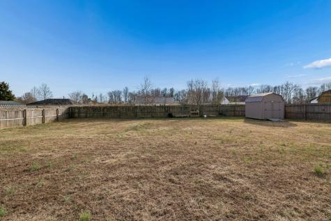 136 Thacker Drive Portland TN 37148