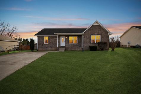 136 Thacker Drive Portland TN 37148