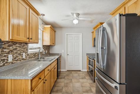 136 Thacker Drive Portland TN 37148