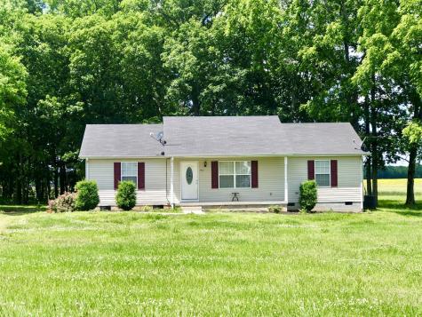 1427 Longview Road Unionville TN 37180