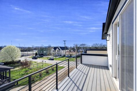 800 45th Ave, N Nashville TN 37209