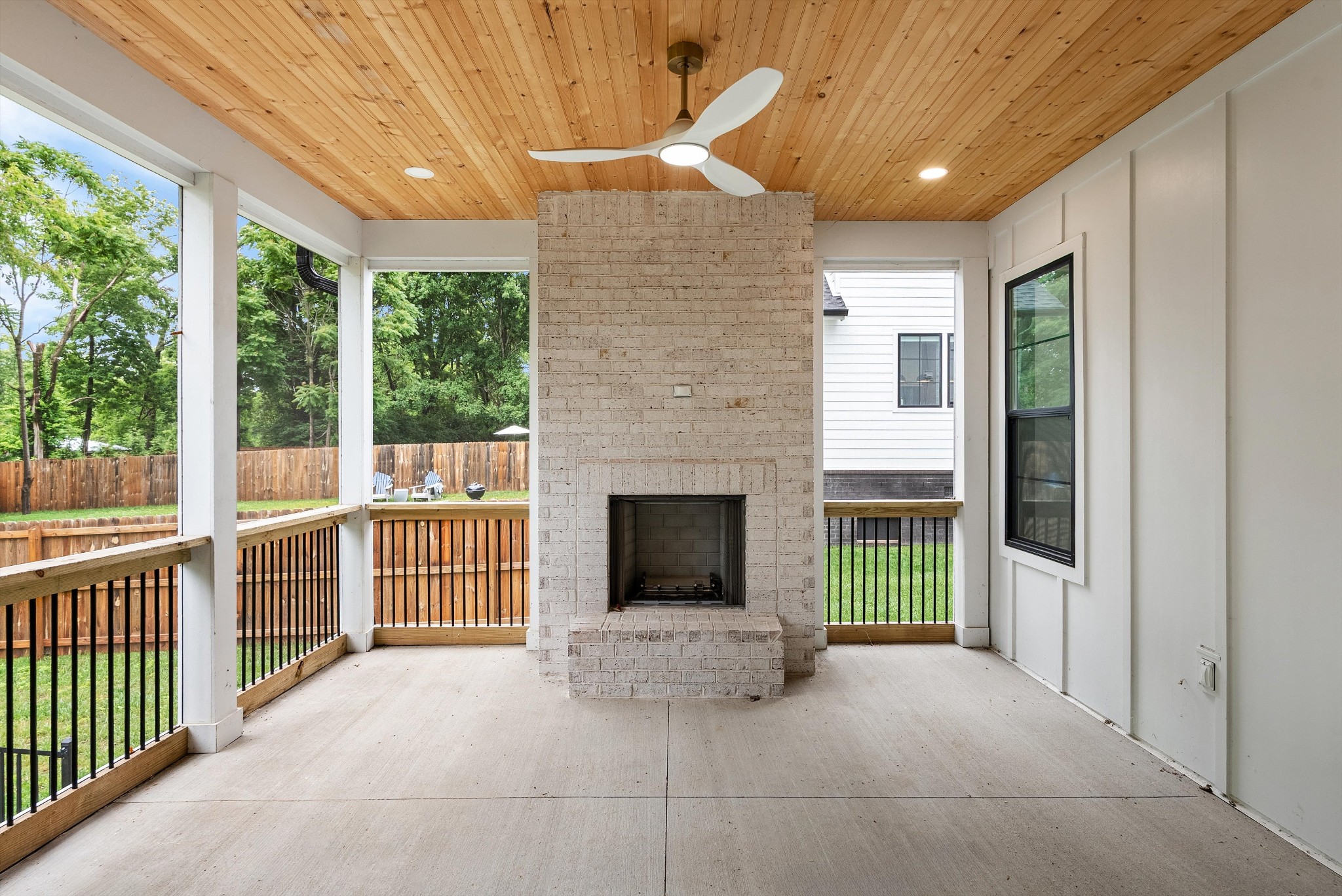 6398 Highway 100 Nashville TN 37205