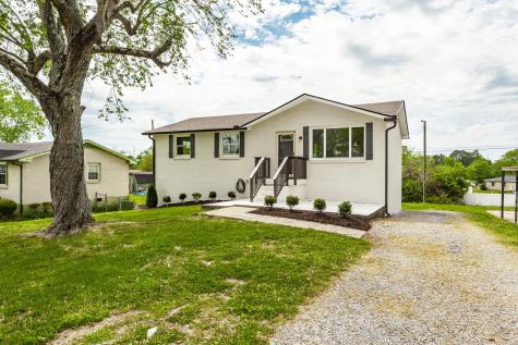 709 Perry Drive Springfield TN 37172