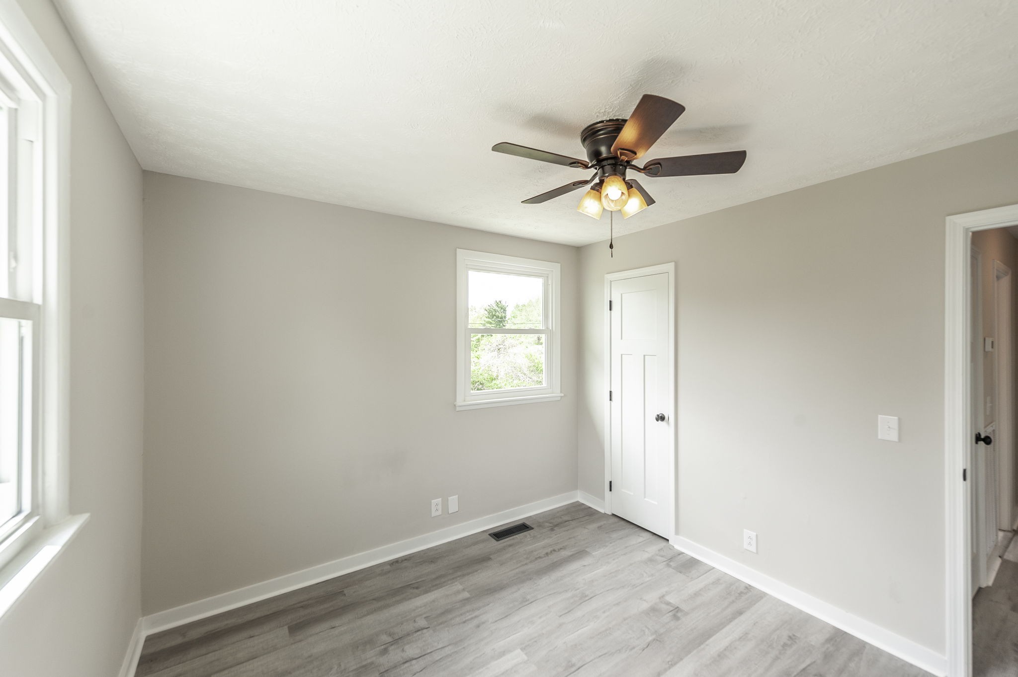 709 Perry Drive Springfield TN 37172