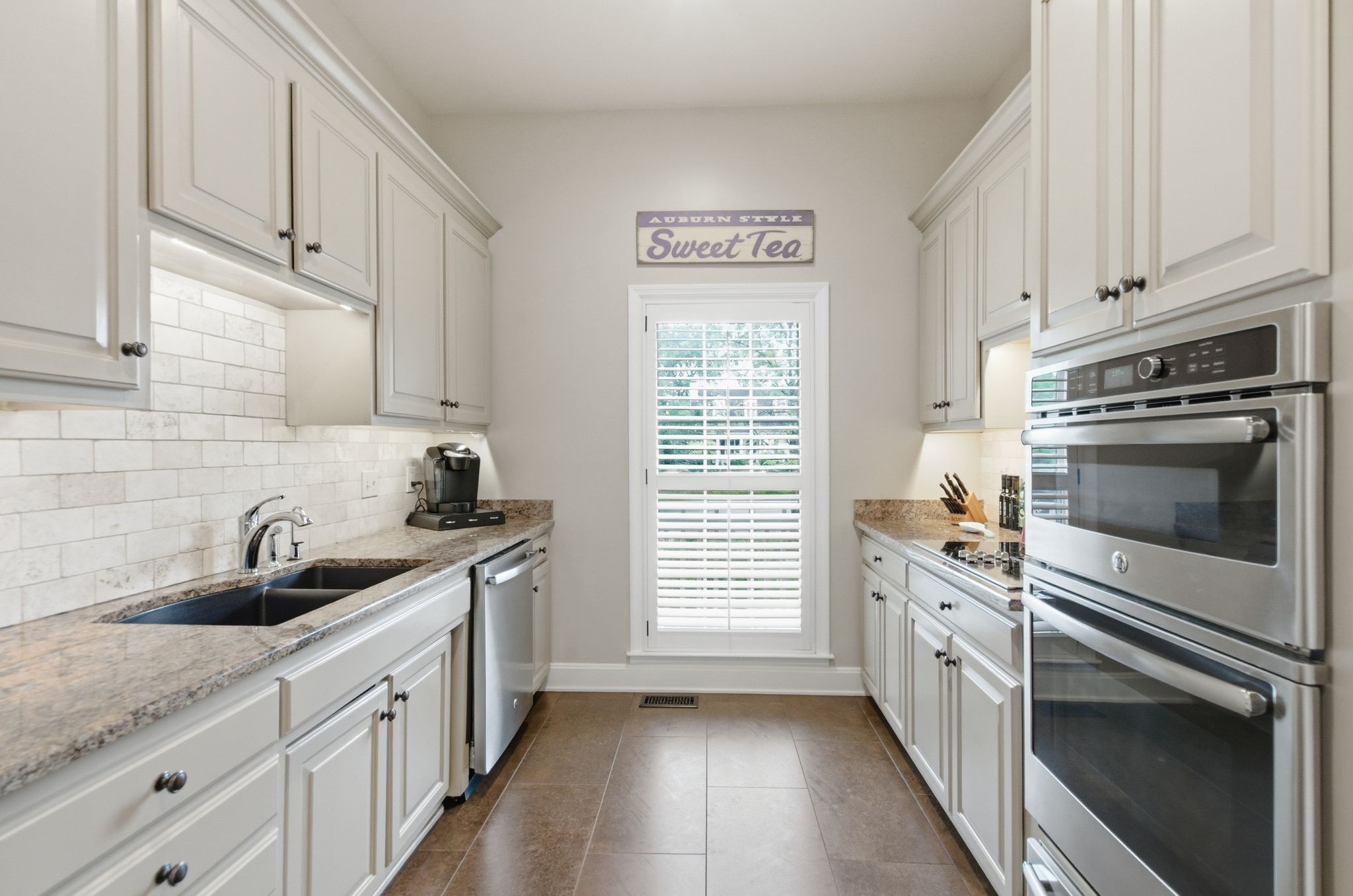 6006 Foxborough Sq, E Brentwood TN 37027