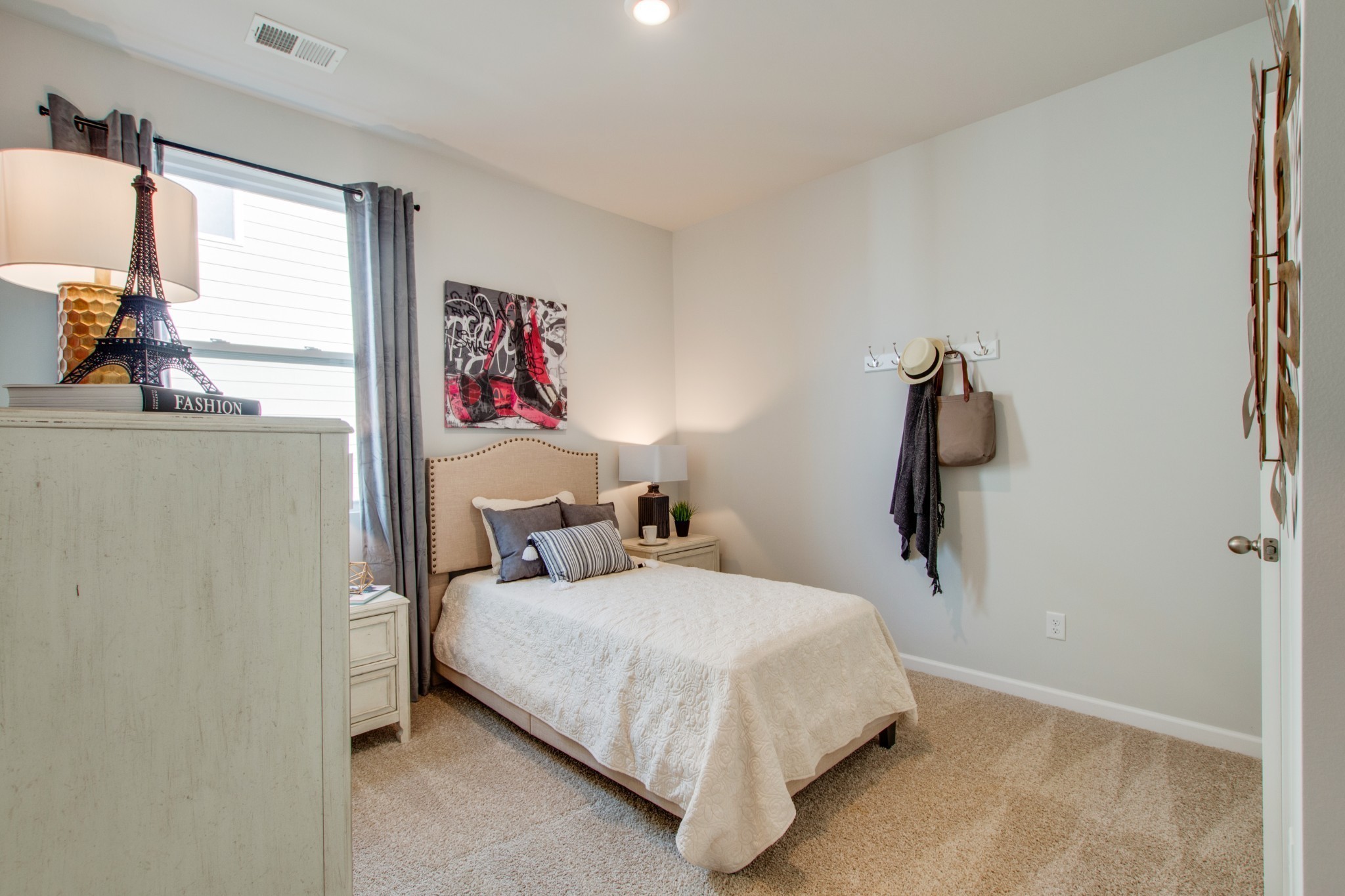 4304 Scarlet Court Columbia TN 38401