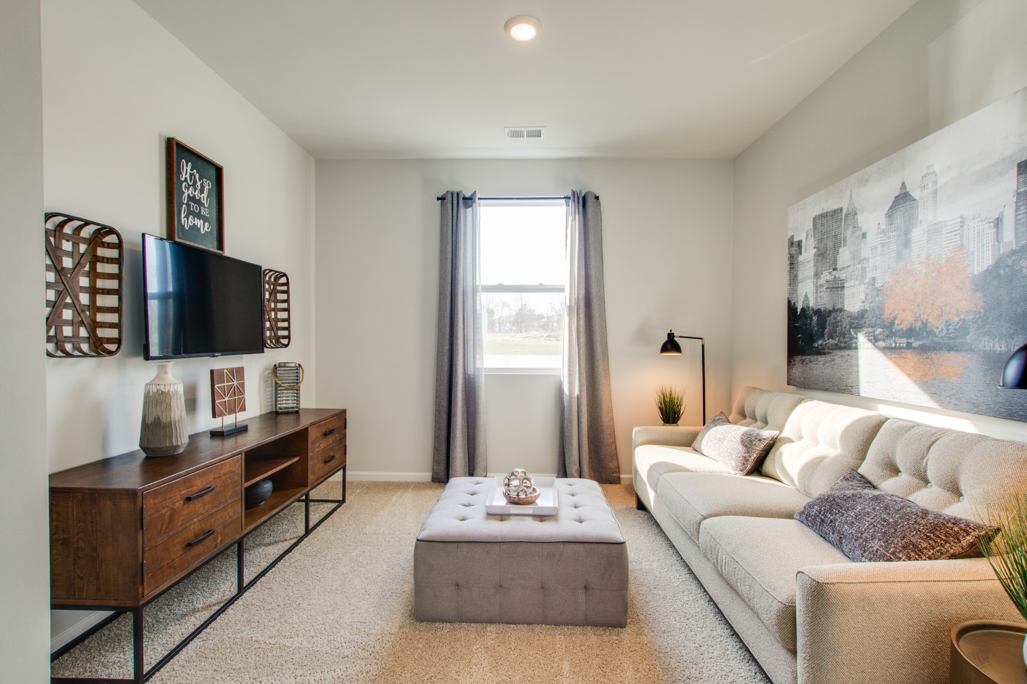 4304 Scarlet Court Columbia TN 38401