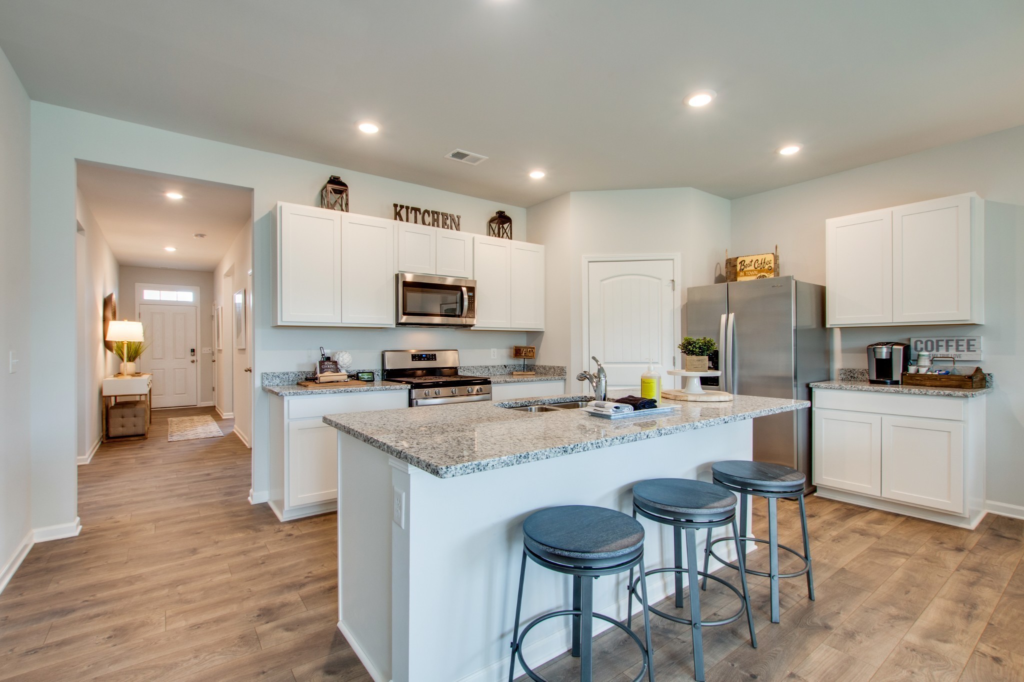 4304 Scarlet Court Columbia TN 38401