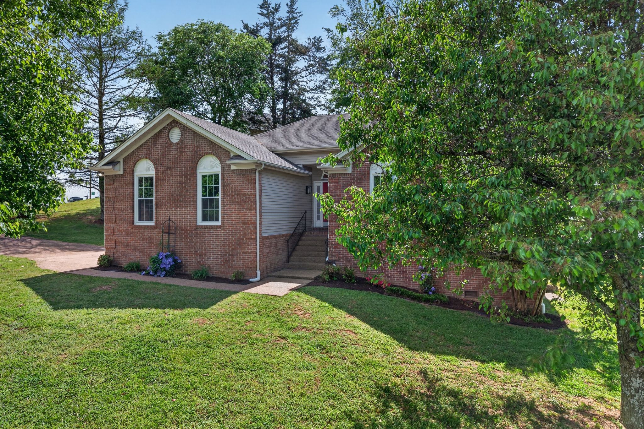 2332 Devonshire Drive Old Hickory TN 37138