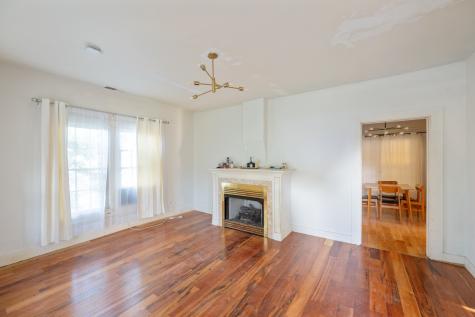91 E 2nd St, E Parsons TN 38363