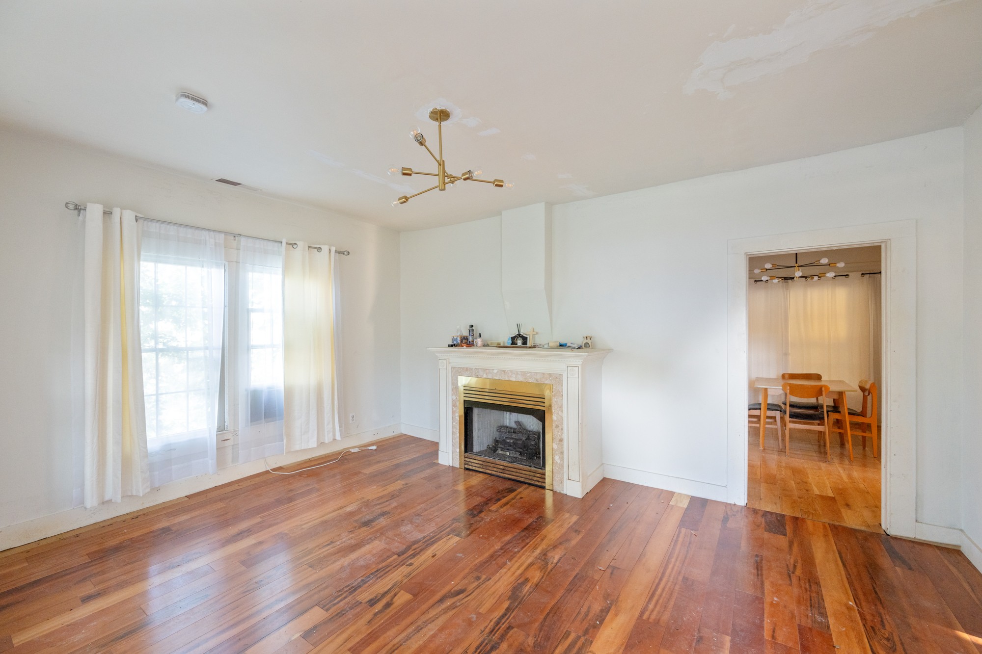 91 E 2nd St, E Parsons TN 38363