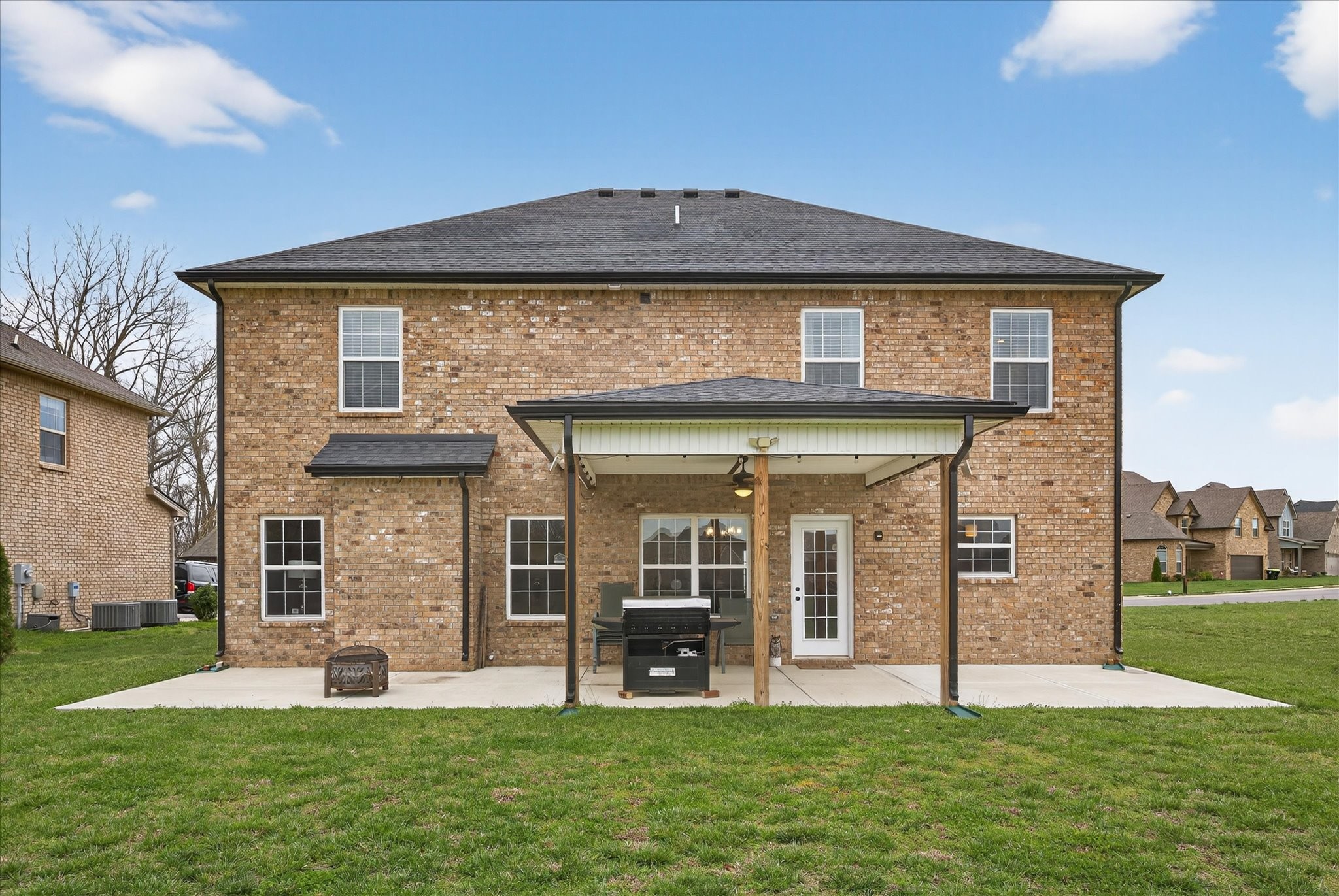 1493 English Oak Drive Clarksville TN 37043