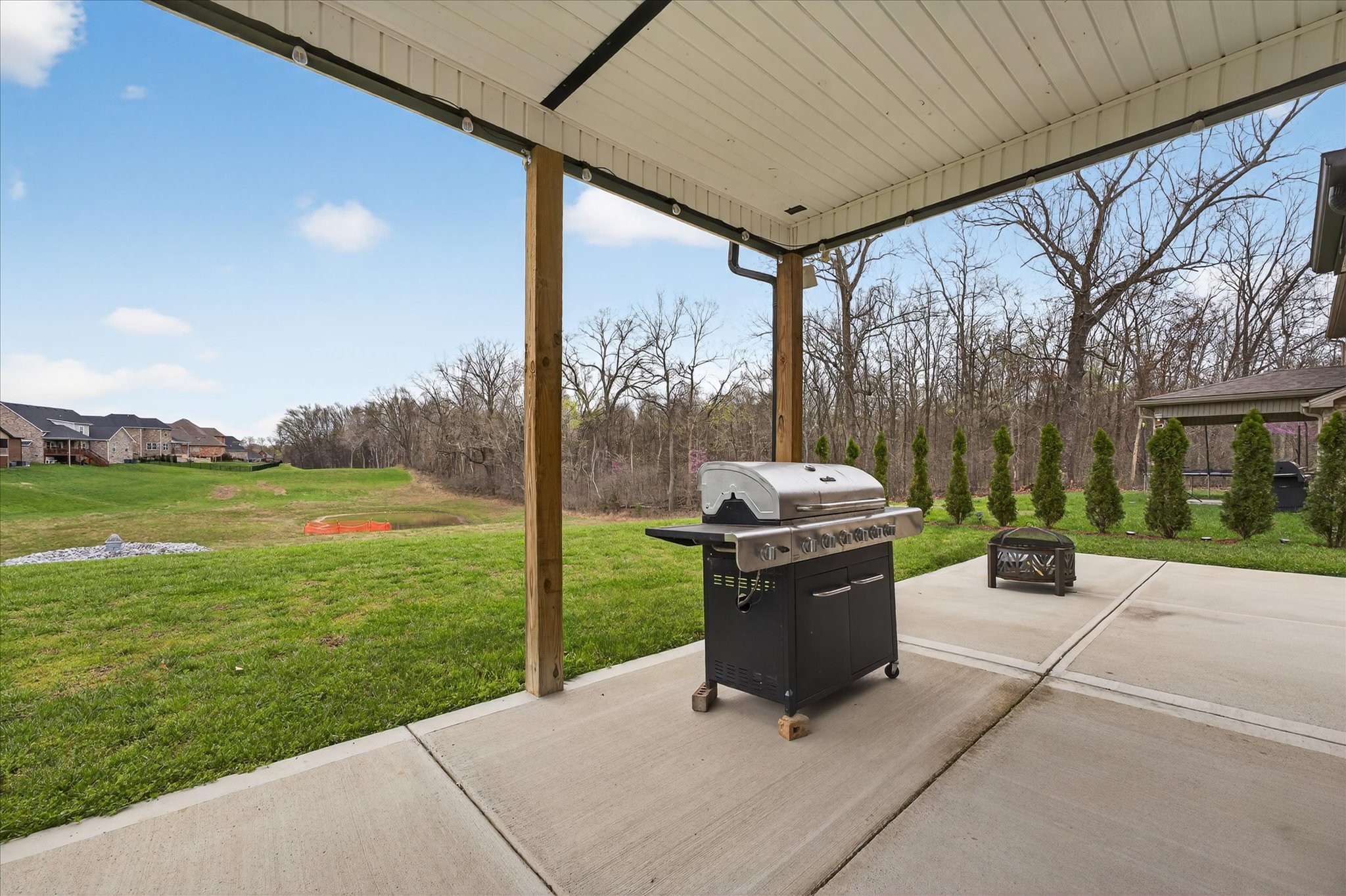 1493 English Oak Drive Clarksville TN 37043