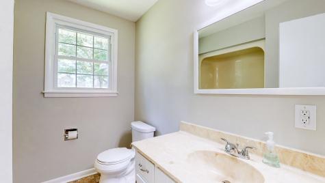 841 N Palmers Chapel Road White House TN 37188