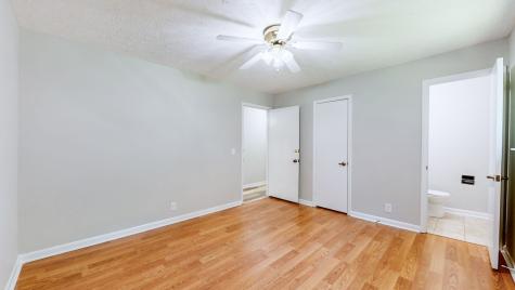 841 N Palmers Chapel Road White House TN 37188