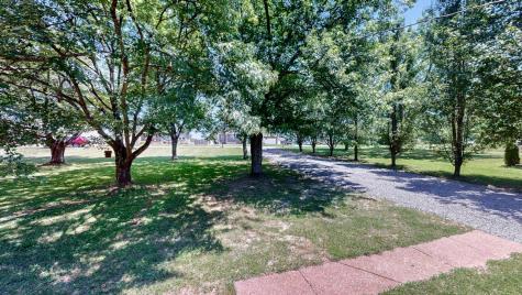 841 N Palmers Chapel Road White House TN 37188
