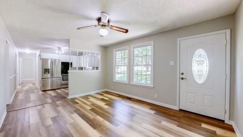 841 N Palmers Chapel Road White House TN 37188