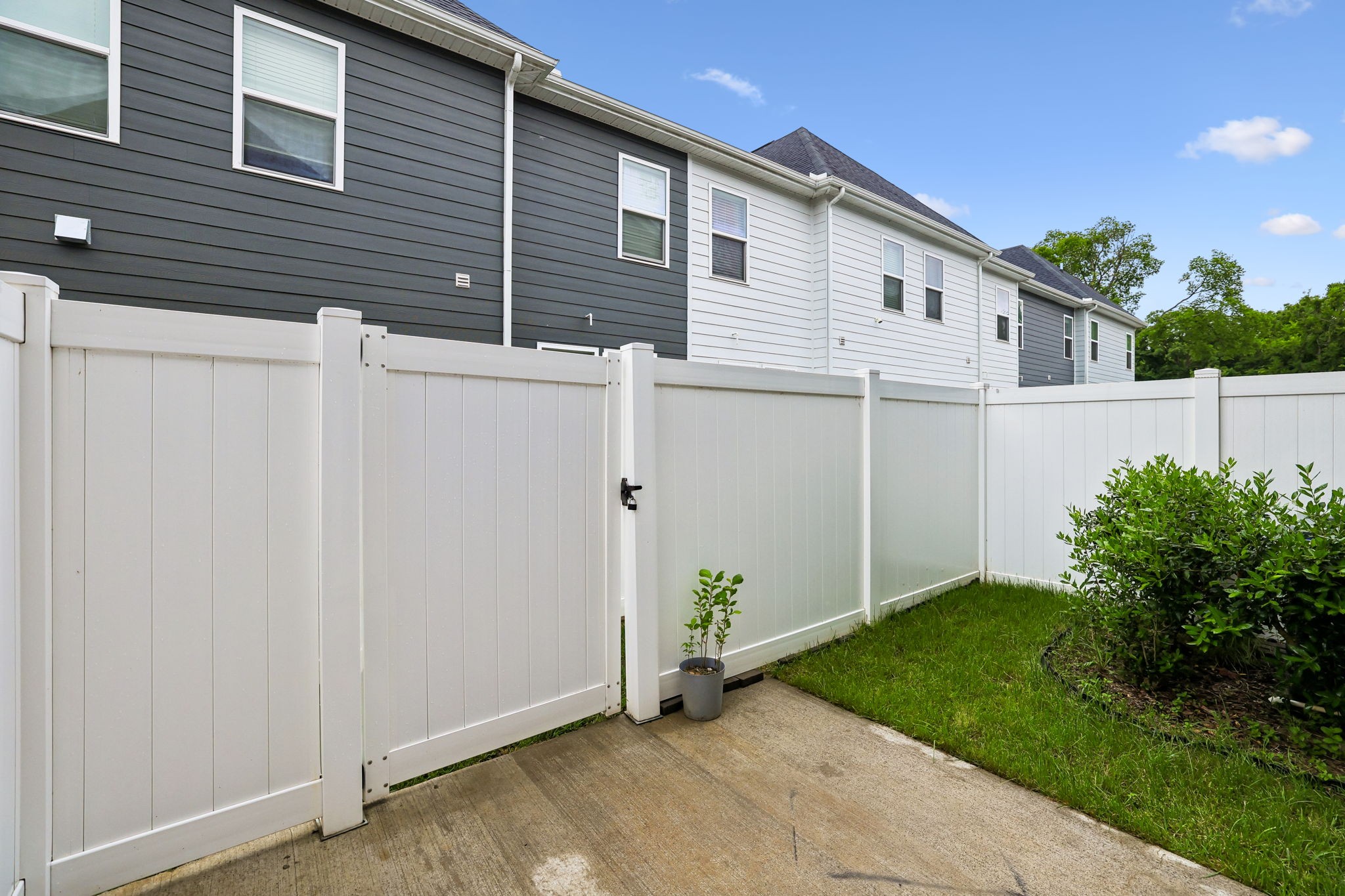 3307 Deerchase Circle Murfreesboro TN 37129