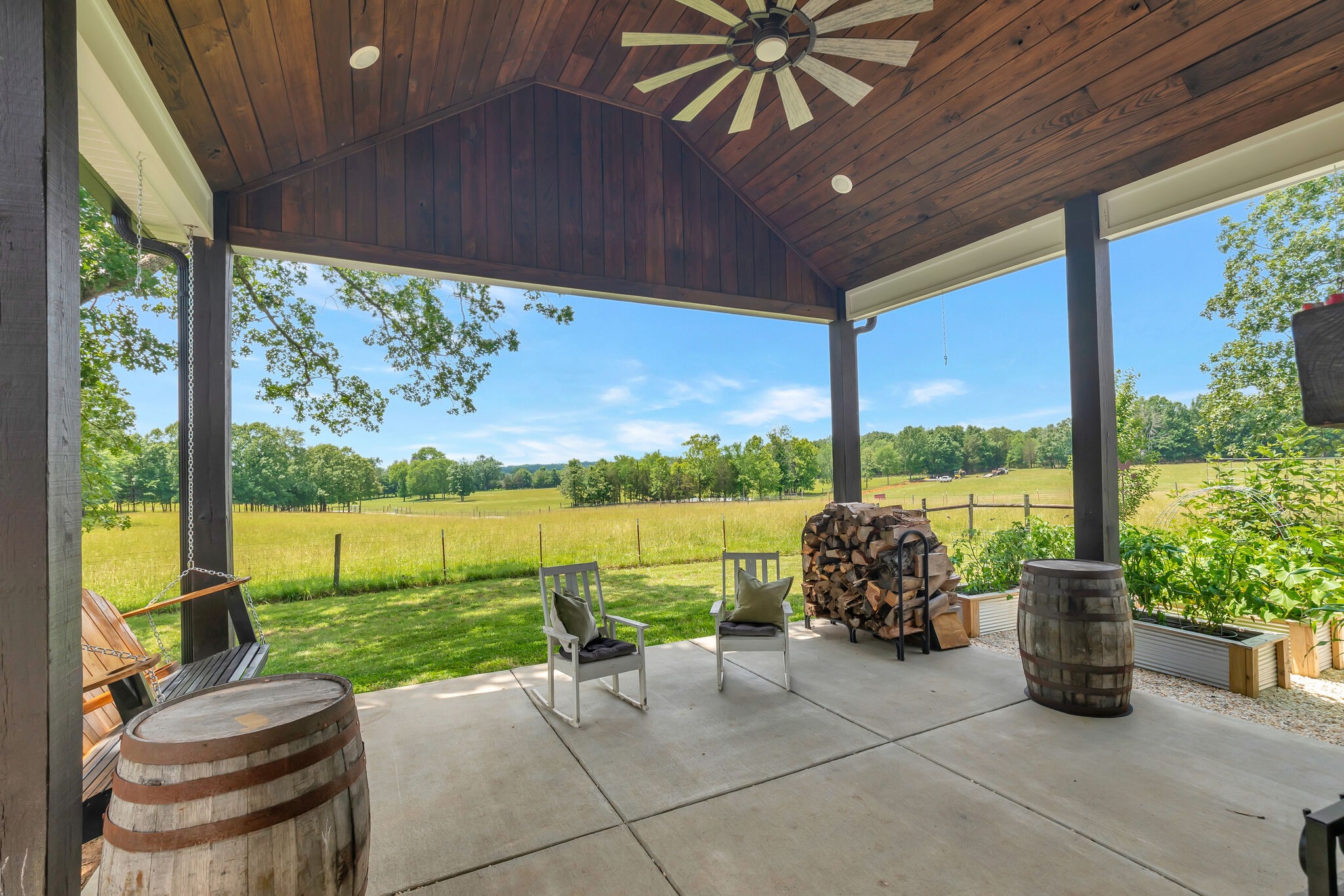2824 Robert Truelove Road Columbia TN 38401