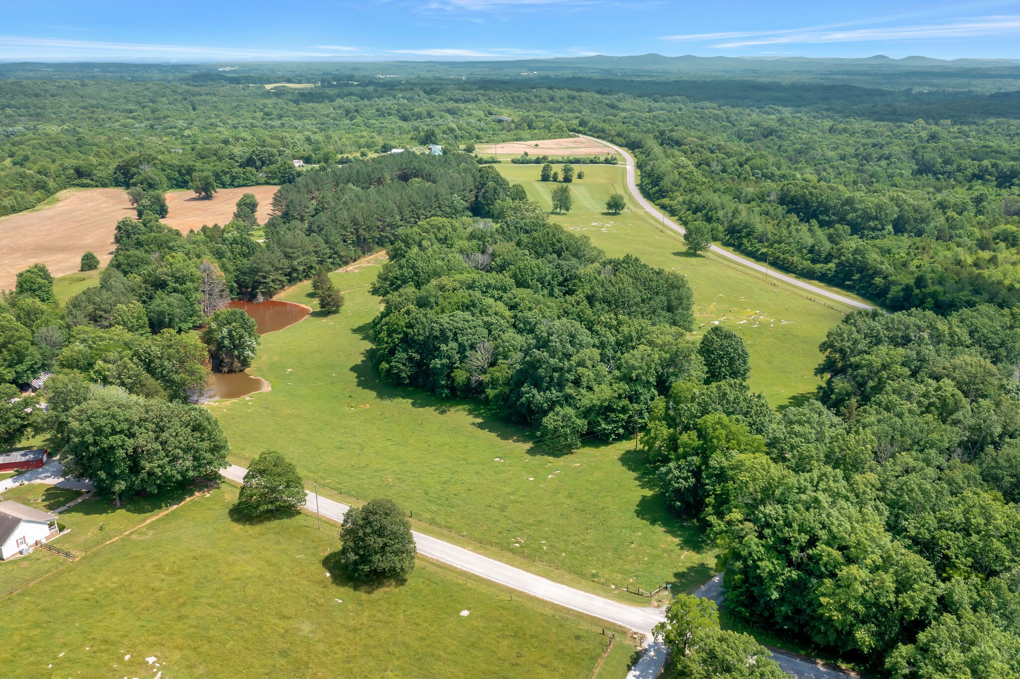 2824 Robert Truelove Road Columbia TN 38401