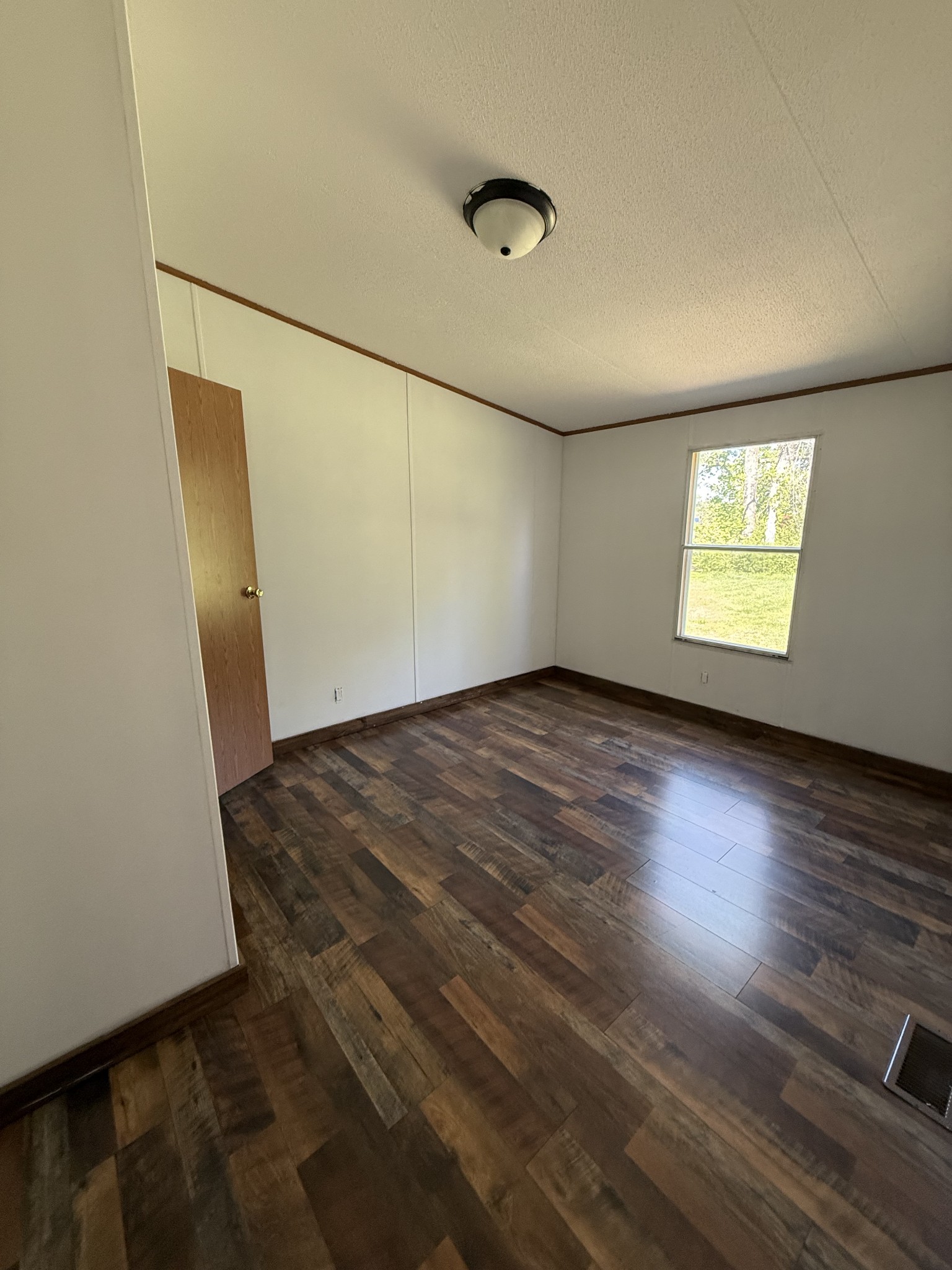 469 Browns Road Lafayette TN 37083