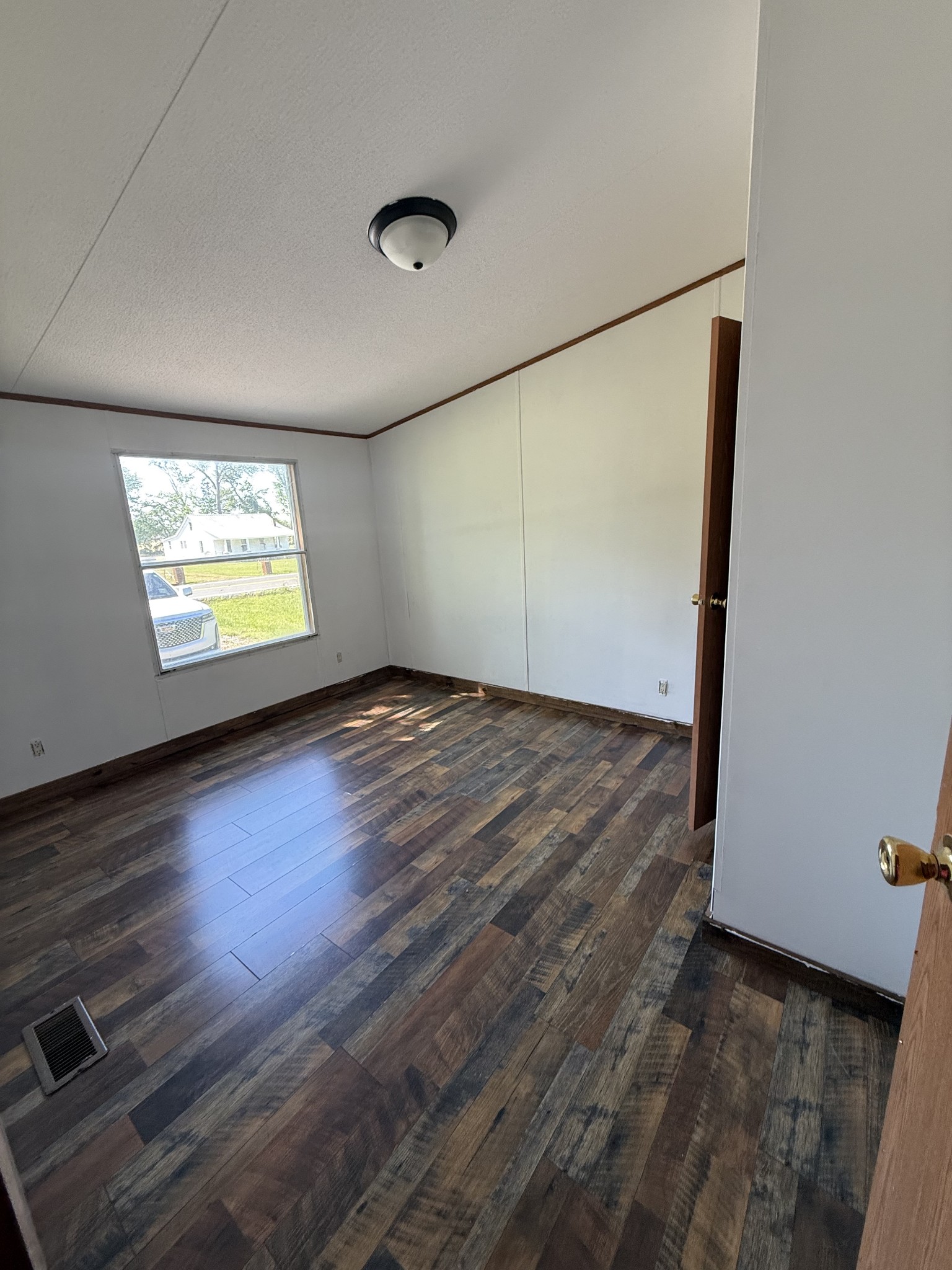 469 Browns Road Lafayette TN 37083