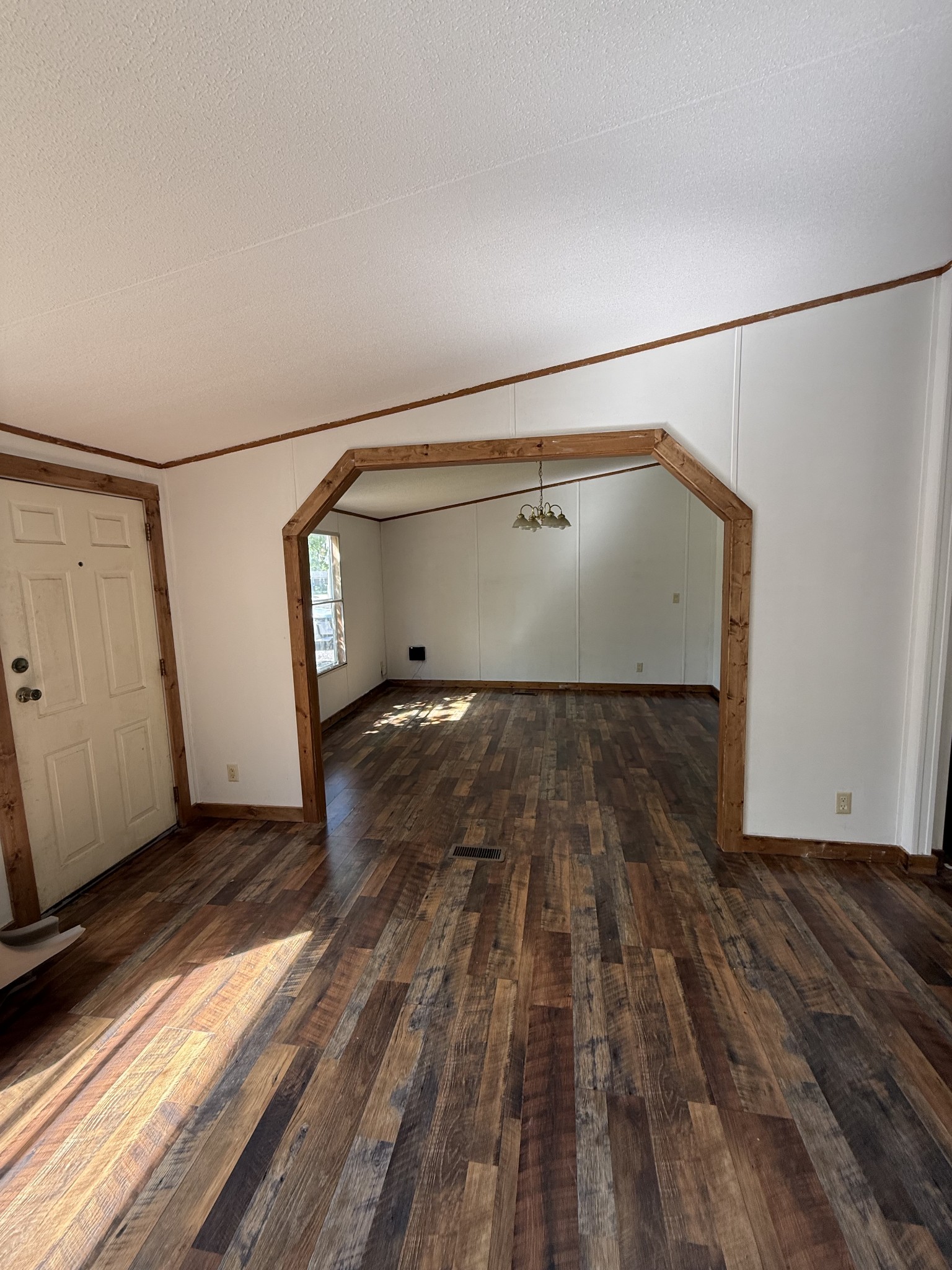469 Browns Road Lafayette TN 37083