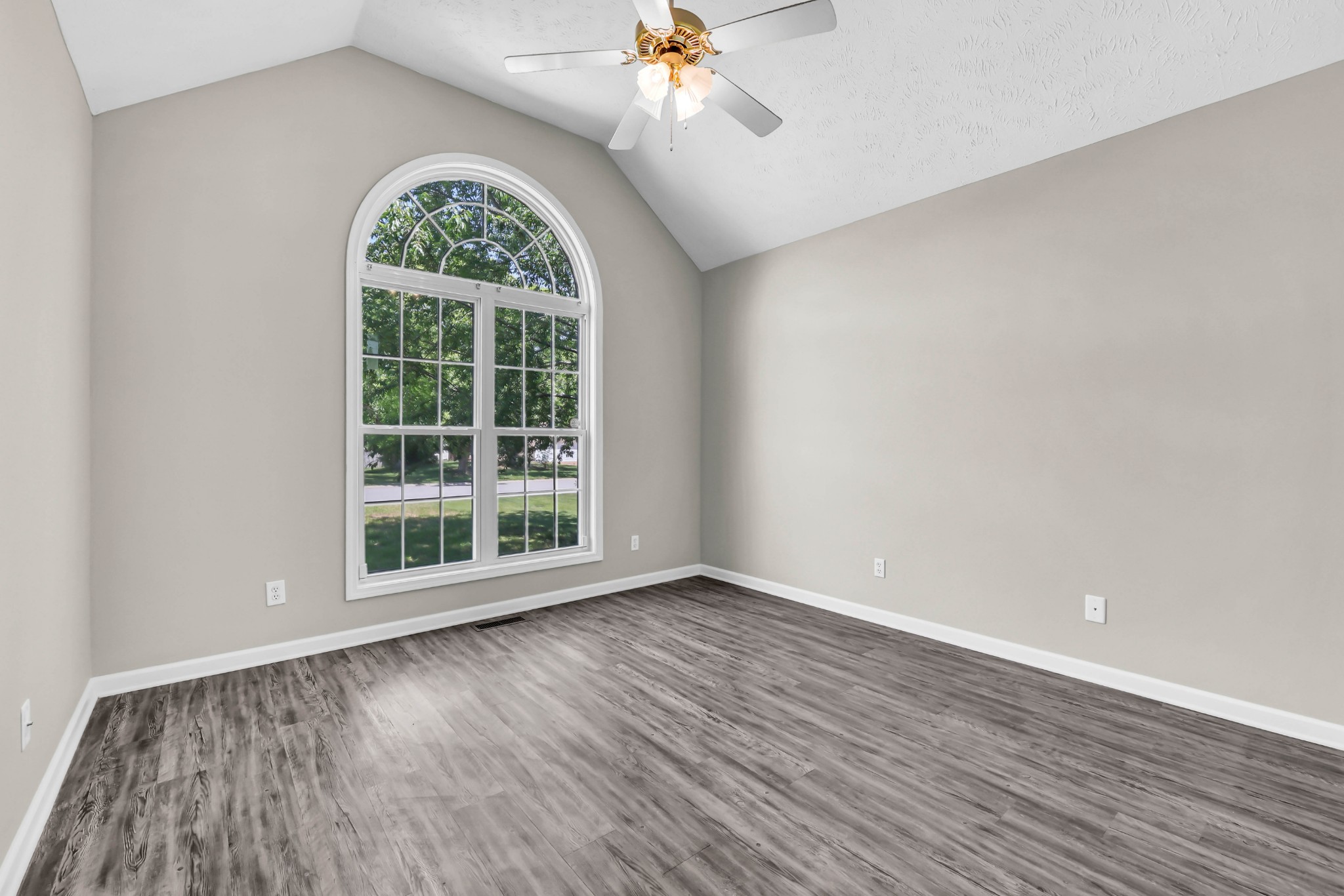 801 Isaac Court Clarksville TN 37040