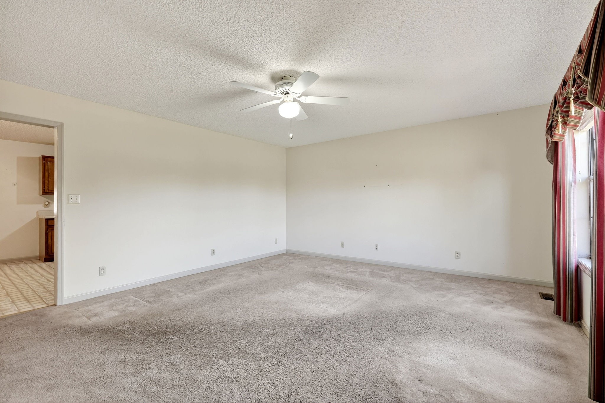 4143 Viola Road Mcminnville TN 37110