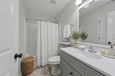 346 E Harris Road Bethpage TN 37022