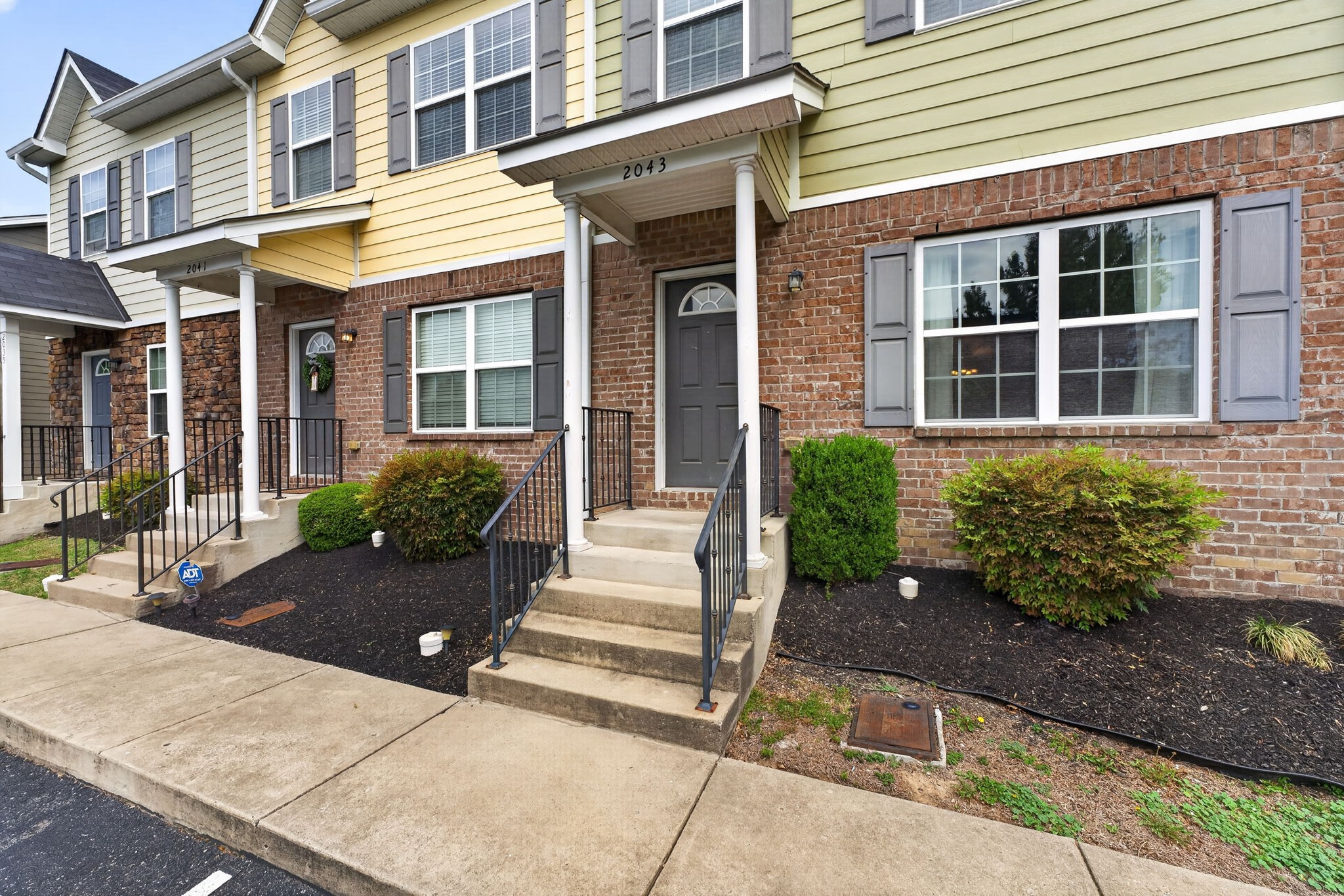 2043 Pinecrest Drive Nashville TN 37211