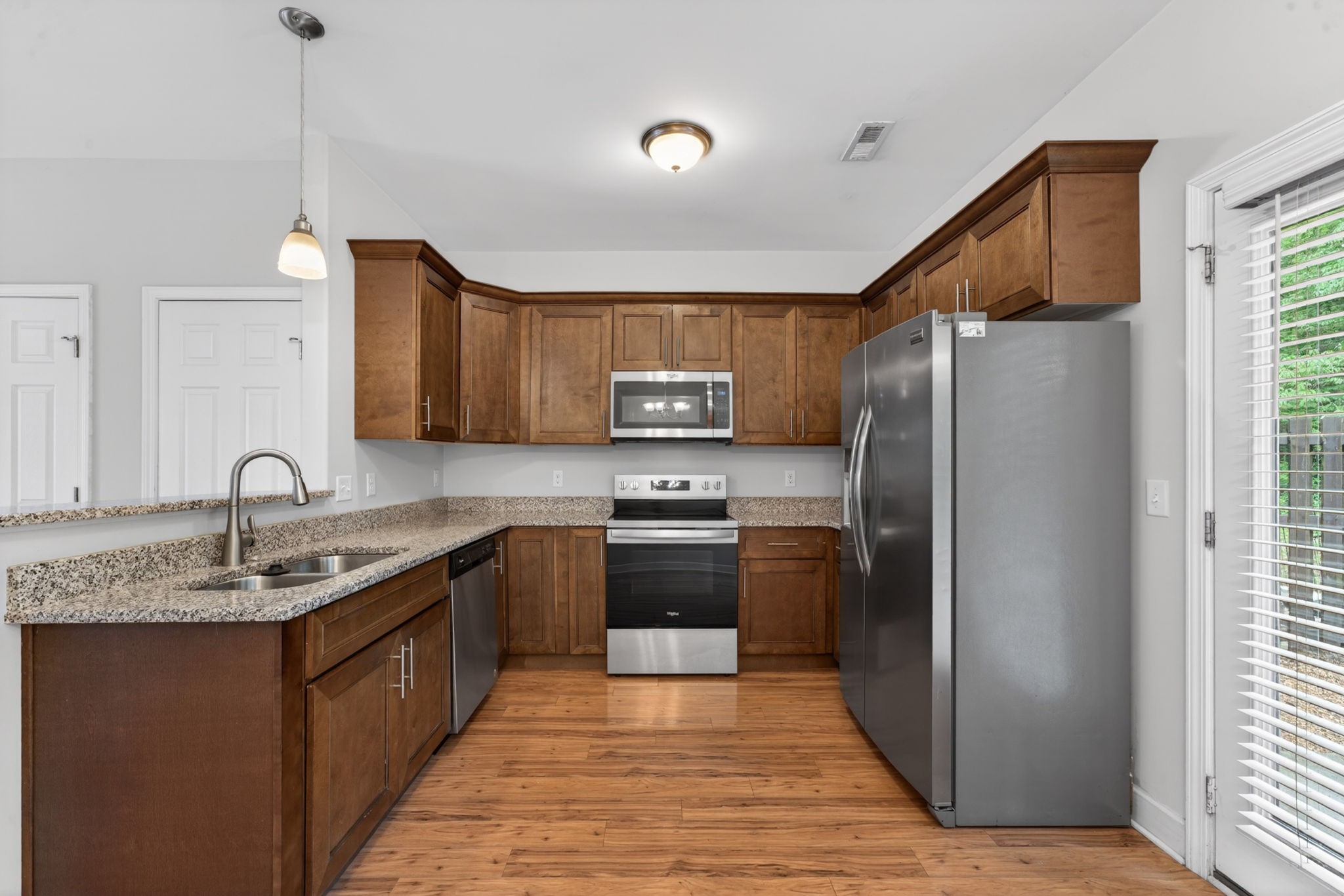 2043 Pinecrest Drive Nashville TN 37211