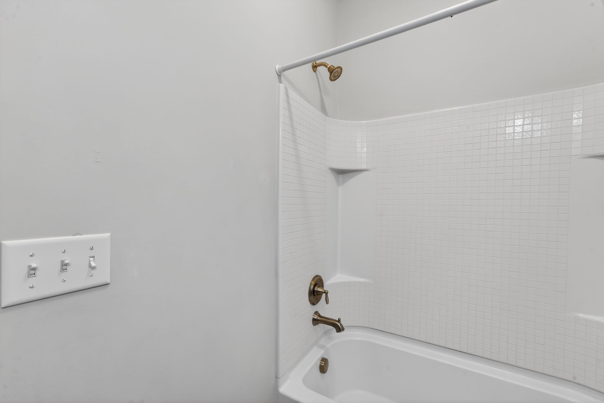 2043 Pinecrest Drive Nashville TN 37211