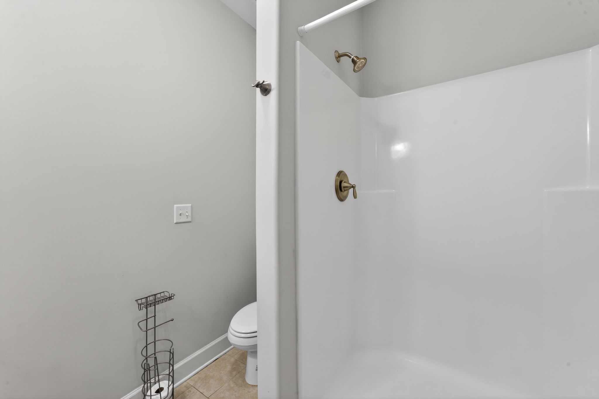 2043 Pinecrest Drive Nashville TN 37211