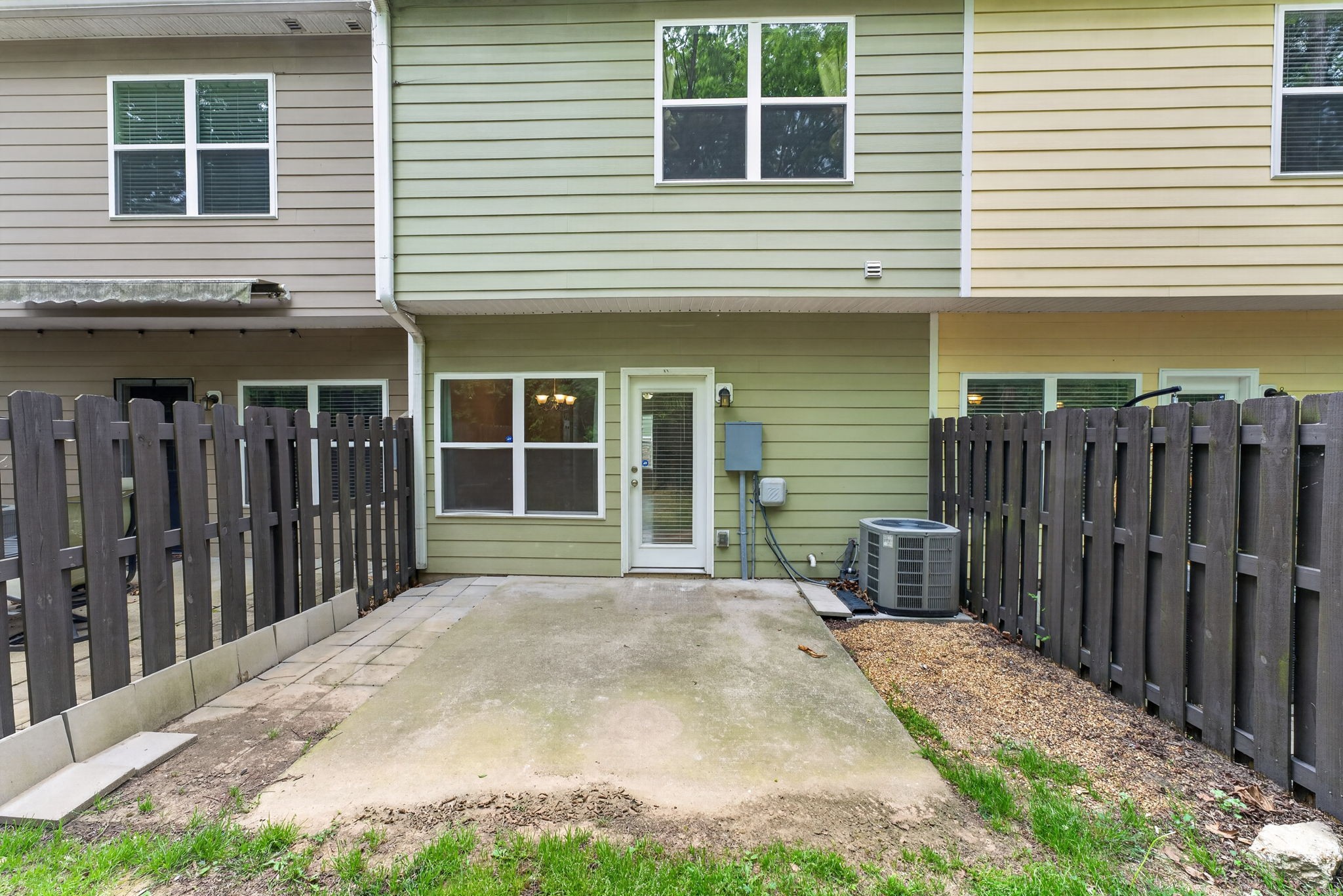 2043 Pinecrest Drive Nashville TN 37211