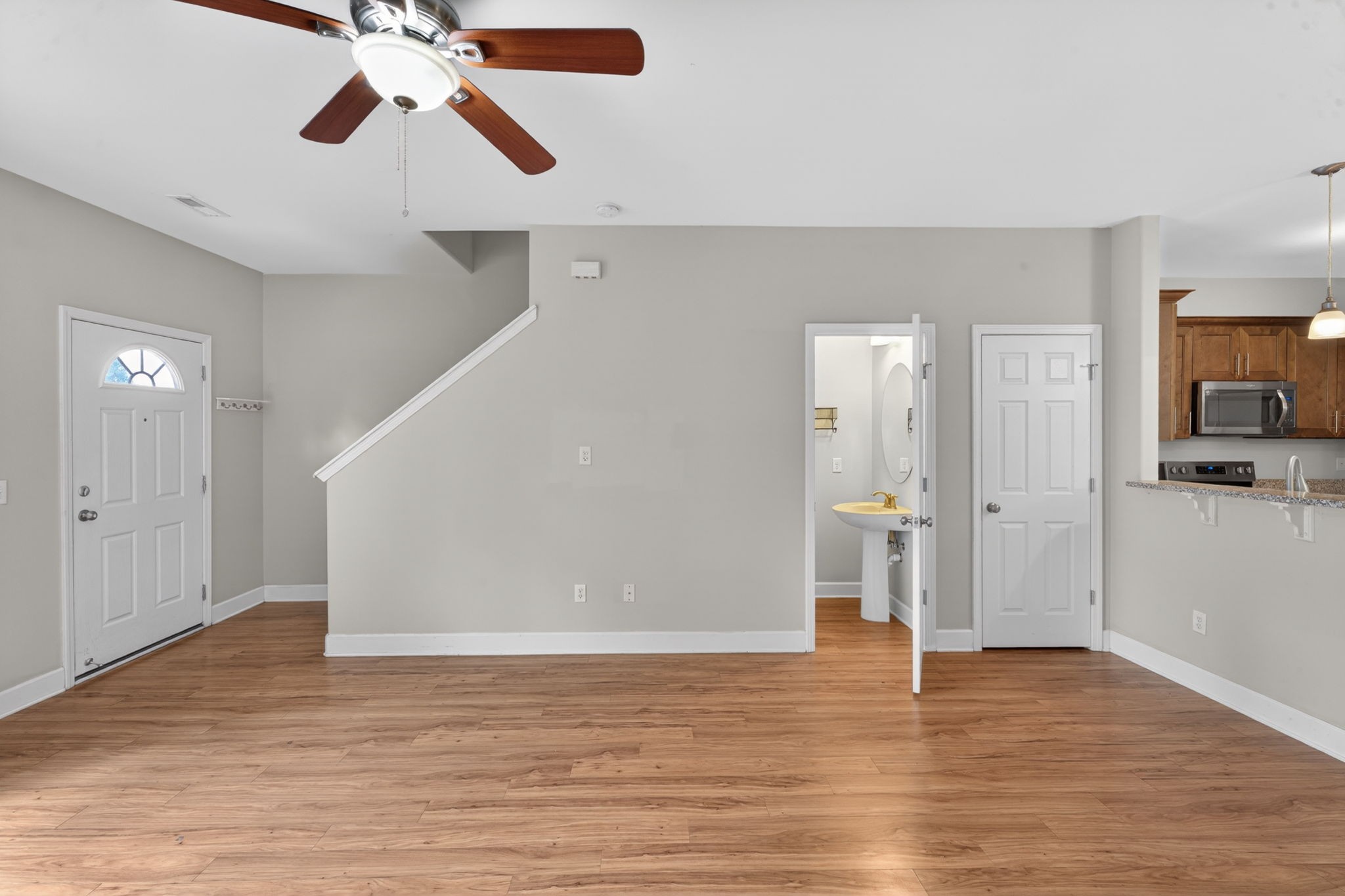 2043 Pinecrest Drive Nashville TN 37211