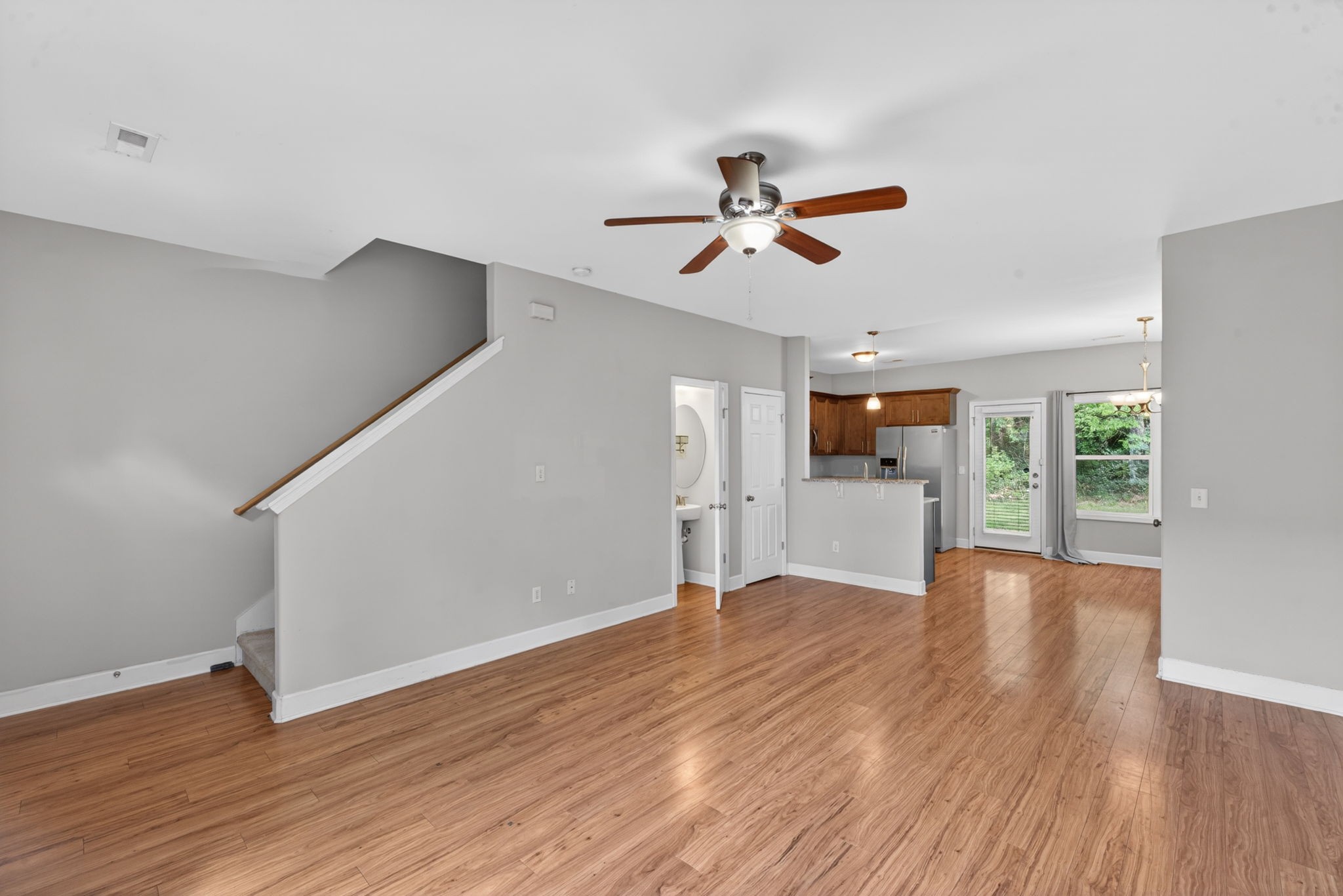 2043 Pinecrest Drive Nashville TN 37211