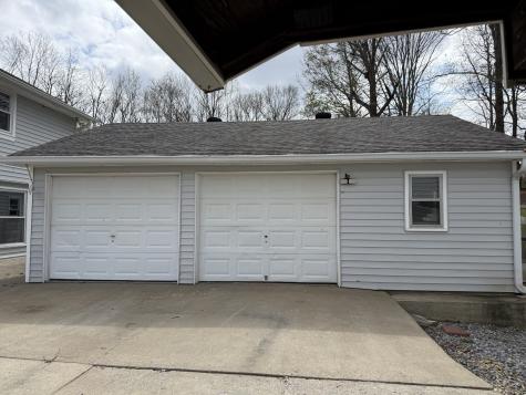 1004 Red Oak Drive Greenbrier TN 37073