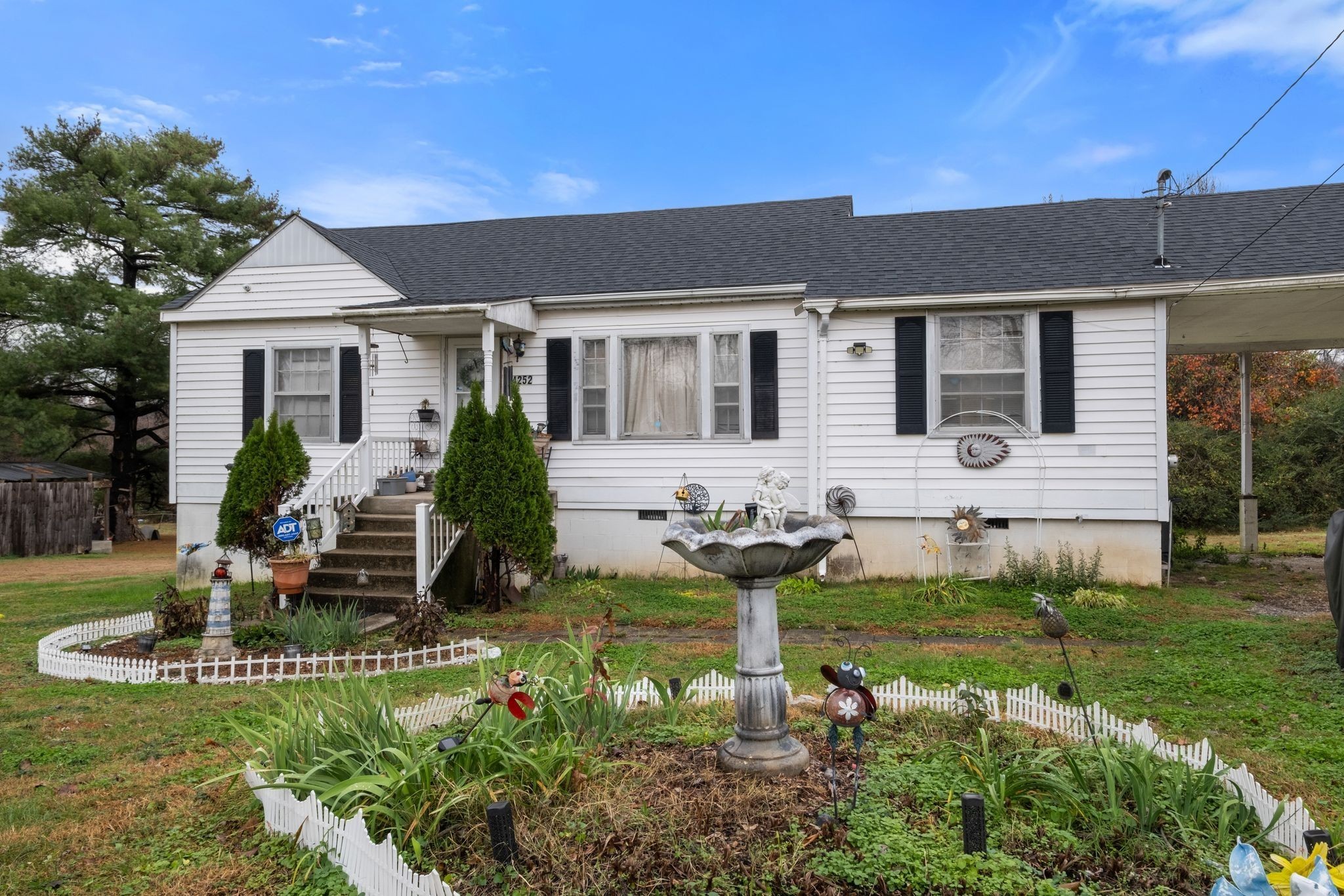 4252 Woods Street Old Hickory TN 37138
