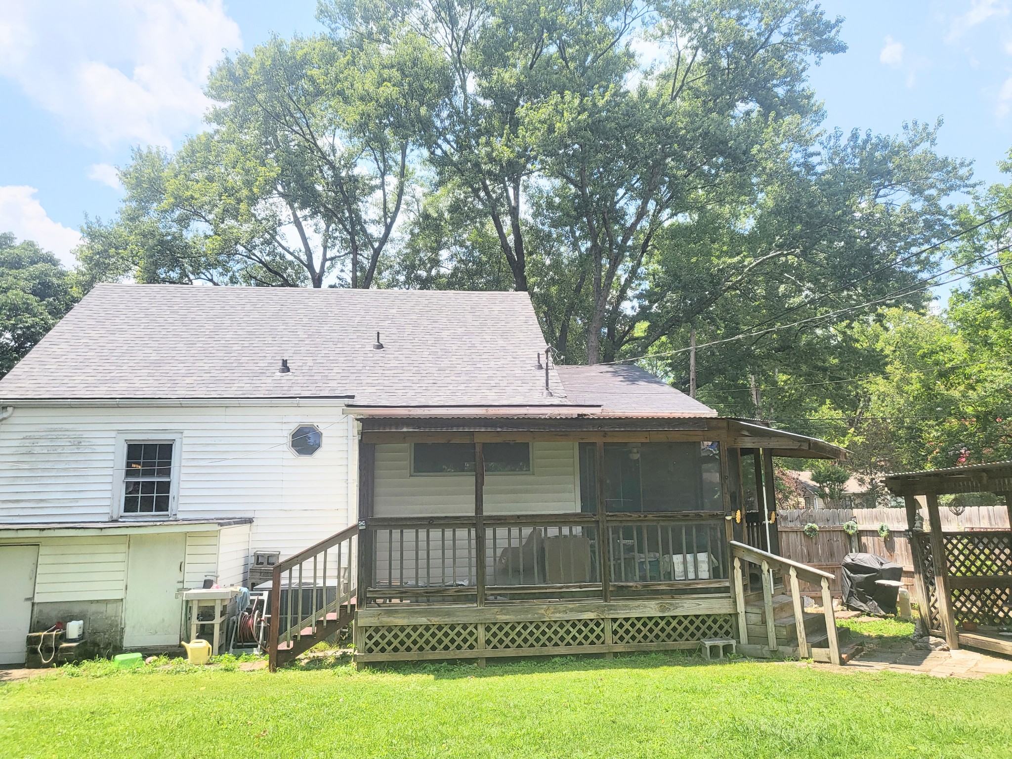 911 N 16th Street Nashville TN 37206