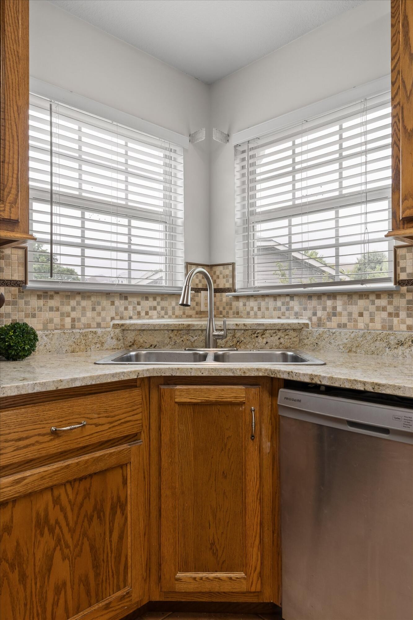 9451 Hackberry Lane Soddy Daisy TN 37379