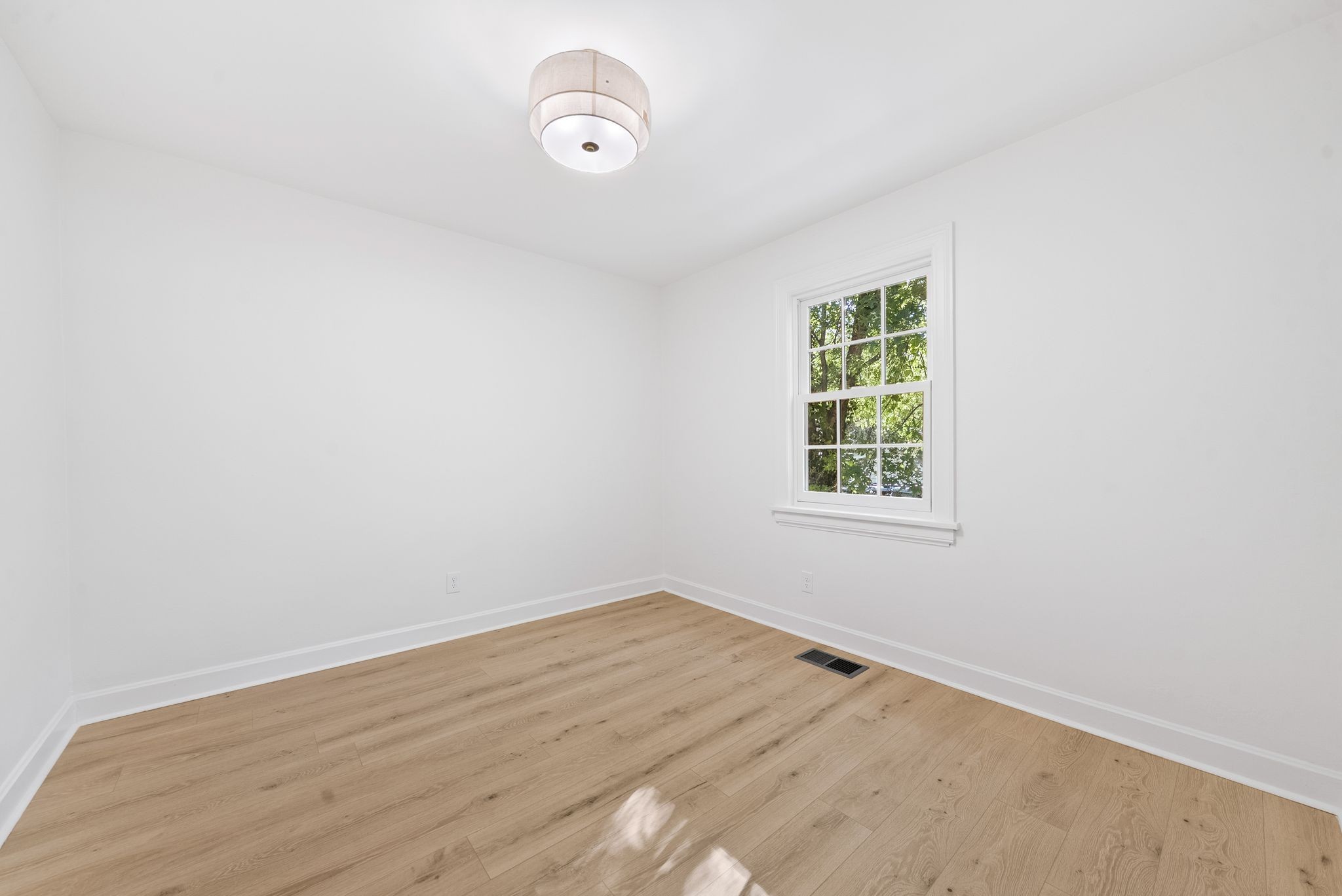 1107 Riverwood Drive Nashville TN 37216