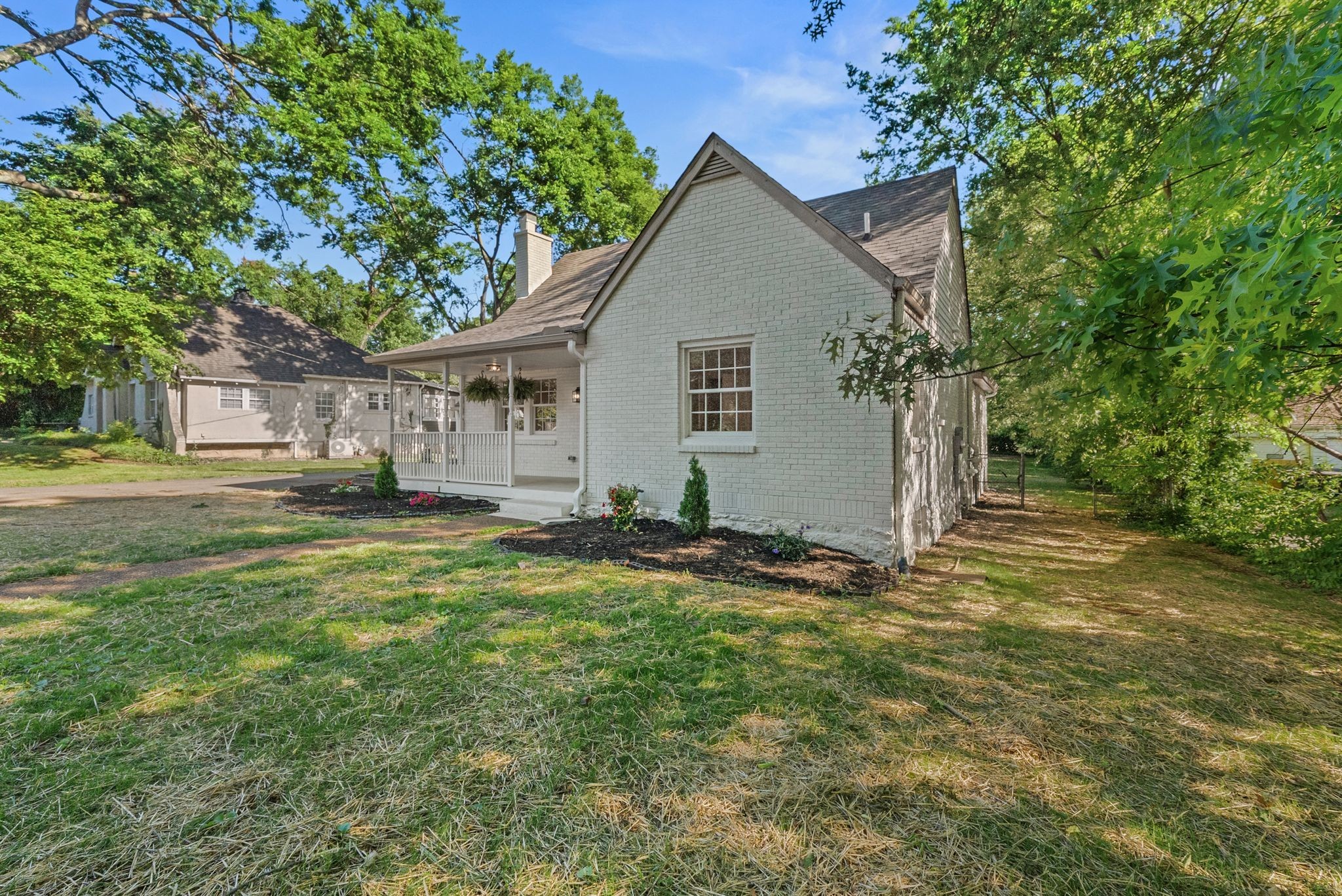 1107 Riverwood Drive Nashville TN 37216