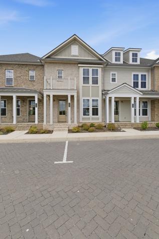 124 Nearwater Place Hendersonville TN 37075