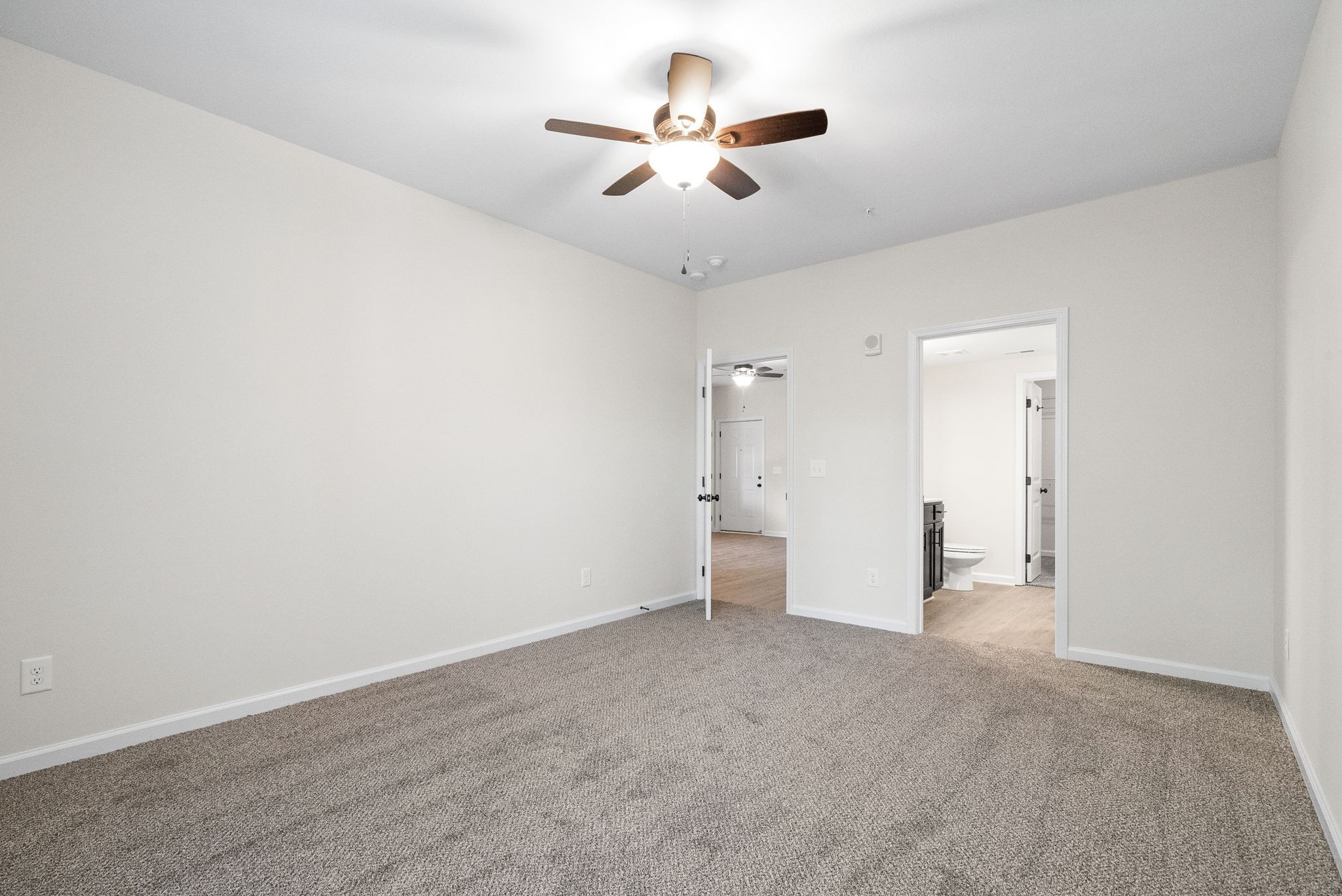 229 E Johnson Circle Clarksville TN 37040