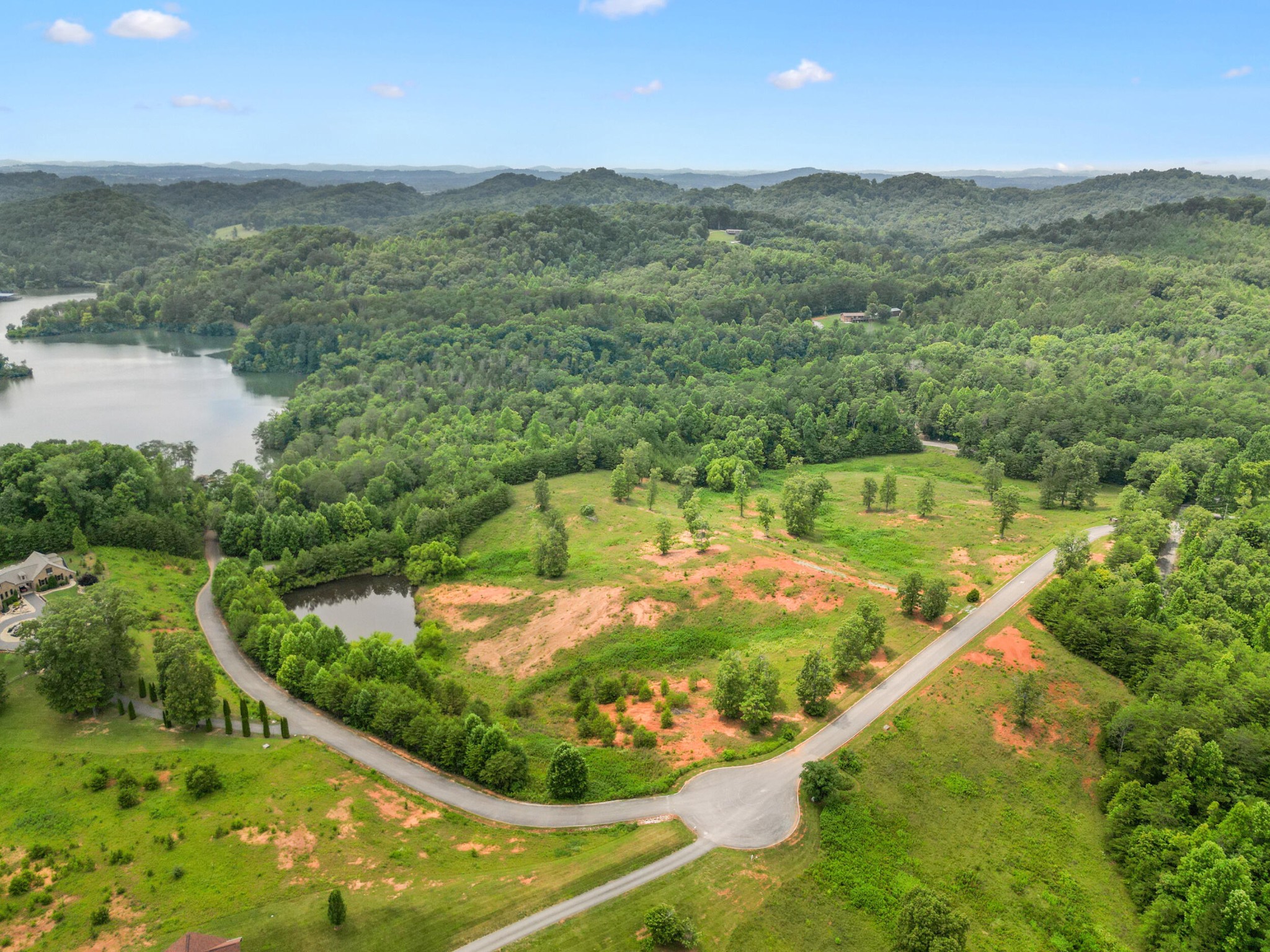 8 Shiners Bluff Drive Madisonville TN 37354