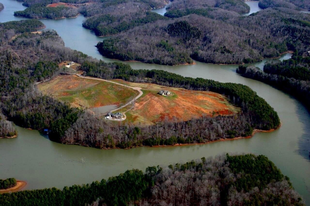 8 Shiners Bluff Drive Madisonville TN 37354